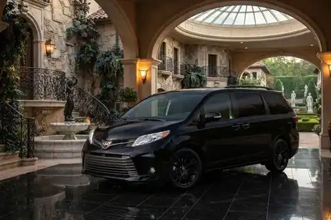 Jimmy's Taxi car service vehicle serving Tarrytown, NY near Depot Plaza and Westchester airports